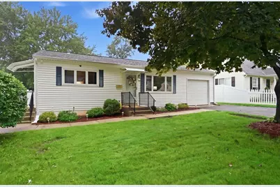 161 Wolcott Ave, West Springfield, MA 01089 - Photo 1