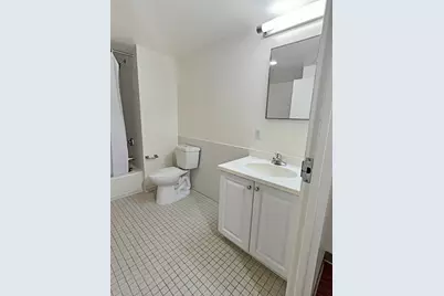 170 Brookline Avenue #825, Boston, MA 02215 - Photo 9