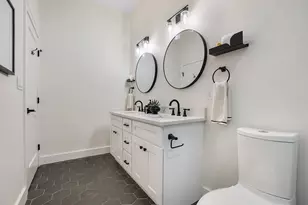 34 Salem St, Medford, MA 02155 - Photo 13