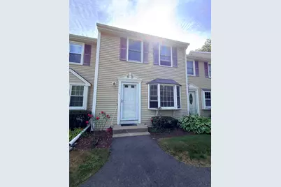 136 N Washington St #4, Norton, MA 02766 - Photo 1