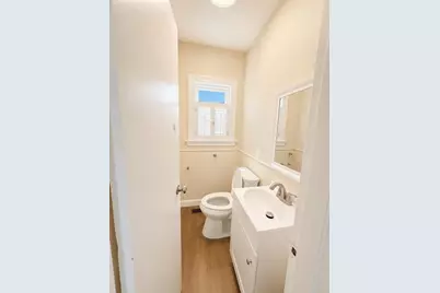 64 Havelock St, Malden, MA 02148 - Photo 9