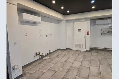 141 Main Street #1, Northampton, MA 01060 - Photo 3