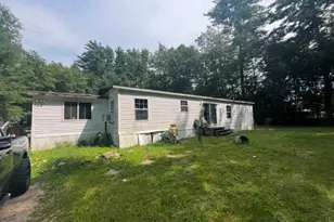 513 E River St, Orange, MA 01364 - Photo 3