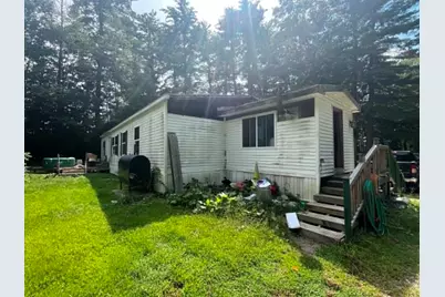 513 E River St, Orange, MA 01364 - Photo 1