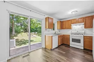 87 Sterling Ln, Haverhill, MA 01835 - Photo 7