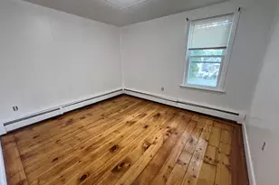 264 Bailey St, Lawrence, MA 01843 - Photo 9