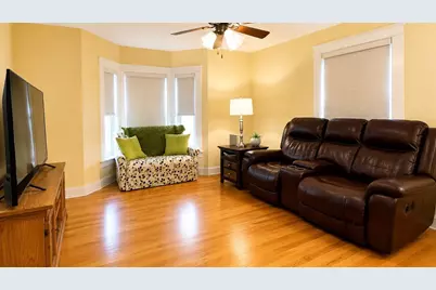 28 Everett Steet #1, Woburn, MA 01801 - Photo 3