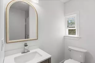 149 Burnside St, Providence, RI 02905 - Photo 39