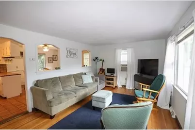 34 Neofotistos Cir, Dracut, MA 01826 - Photo 7