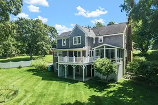 6 Meadow Lark Ln, Bourne, MA 02562 - Photo 5