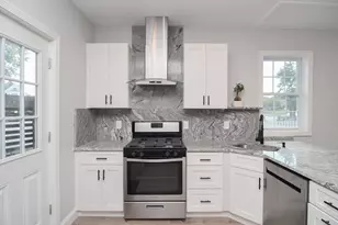 11 Station St, Sharon, MA 02067 - Photo 11