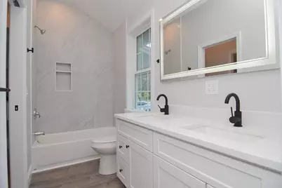 11 Station St, Sharon, MA 02067 - Photo 19