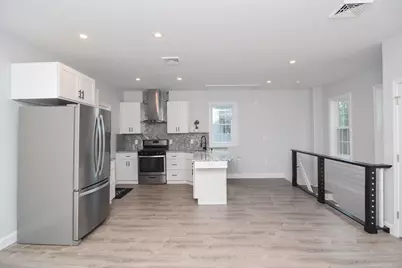 11 Station St, Sharon, MA 02067 - Photo 5