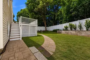 7 Taylor, Saugus, MA 01906 - Photo 13