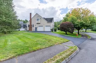 16 Ridgeview Ln, Mansfield, MA 02048 - Photo 33