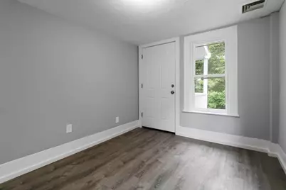 291 Providence Rd #4, Grafton, MA 01560 - Photo 9