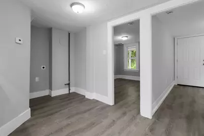 291 Providence Rd #4, Grafton, MA 01560 - Photo 3