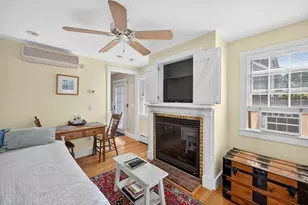 14 Court St, Provincetown, MA 02657 - Photo 33