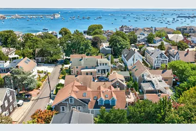 14 Court Street, Provincetown, MA 02657 - Photo 3