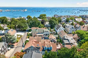 14 Court St, Provincetown, MA 02657 - Photo 3