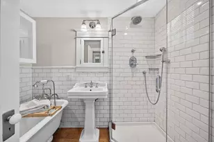 14 Court St, Provincetown, MA 02657 - Photo 11