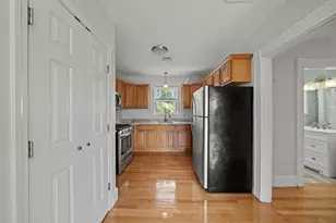 169 Franklin St, Stoneham, MA 02180 - Photo 3