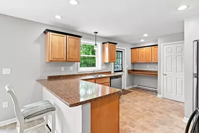 192 Empire St, Chicopee, MA 01013 - Photo 15