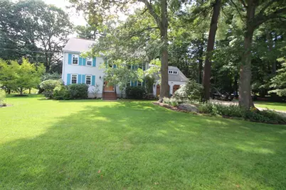 125 Boxwood Ln, Bridgewater, MA 02324 - Photo 3