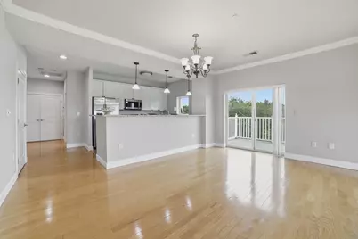 527 Pawtucket Blvd #608, Lowell, MA 01854 - Photo 5