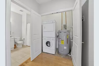 527 Pawtucket Blvd #608, Lowell, MA 01854 - Photo 15
