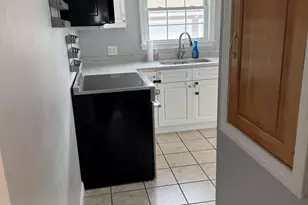 788 Church St, Northbridge, MA 01588 - Photo 9