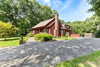 3 Faria Farm Rd, Berkley, MA 02779 - Photo 3