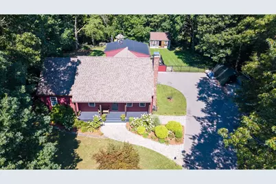 3 Faria Farm Rd, Berkley, MA 02779 - Photo 5