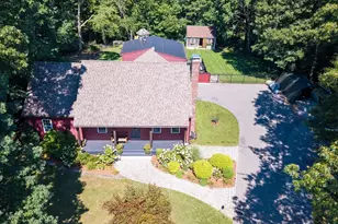 3 Faria Farm Rd, Berkley, MA 02779 - Photo 5