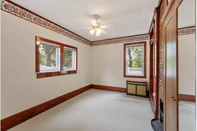 727 Andover, Lowell, MA 01852 - Photo 19