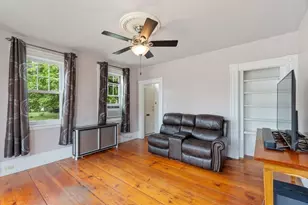 727 Andover, Lowell, MA 01852 - Photo 17