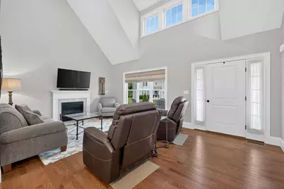 2 Hybrid Dr, Lakeville, MA 02347 - Photo 3