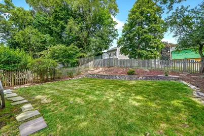 14 Centre Lane, Boston, MA 02132 - Photo 35
