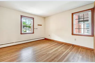14 Centre Lane, Boston, MA 02132 - Photo 11