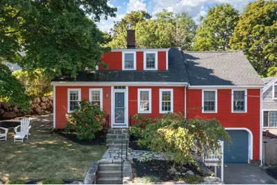 24 Mount Pleasant St, Rockport, MA 01966 - Photo 1
