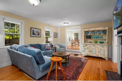 24 Mount Pleasant St, Rockport, MA 01966 - Photo 5