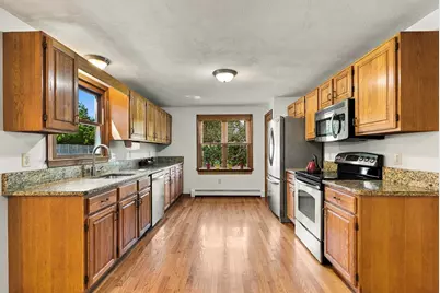 4 Florence Cir, Upton, MA 01568 - Photo 5
