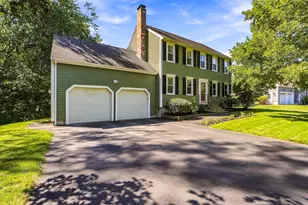 4 Florence Cir, Upton, MA 01568 - Photo 1