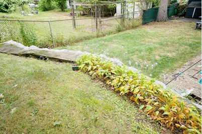 12 Bailey St, Lynn, MA 01904 - Photo 35