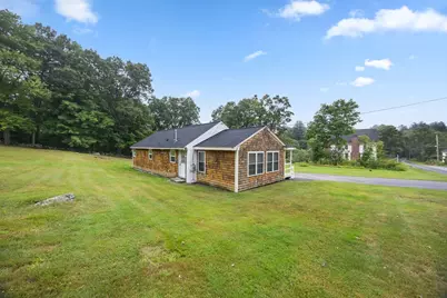 185 Linden St, Berlin, MA 01503 - Photo 23