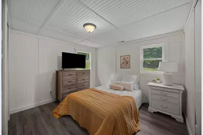 185 Linden St, Berlin, MA 01503 - Photo 3