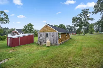 185 Linden St, Berlin, MA 01503 - Photo 29