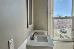653 Brock Ave, New Bedford, MA 02744 - Photo 13