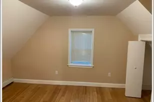 42 Hillside Ave, Everett, MA 02149 - Photo 9