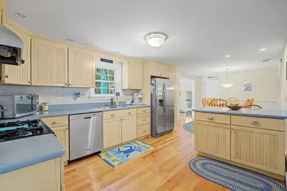 8 Gold Finch Ln, Dennis, MA 02660 - Photo 9